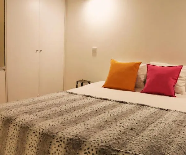 Fontainhas Apartman *